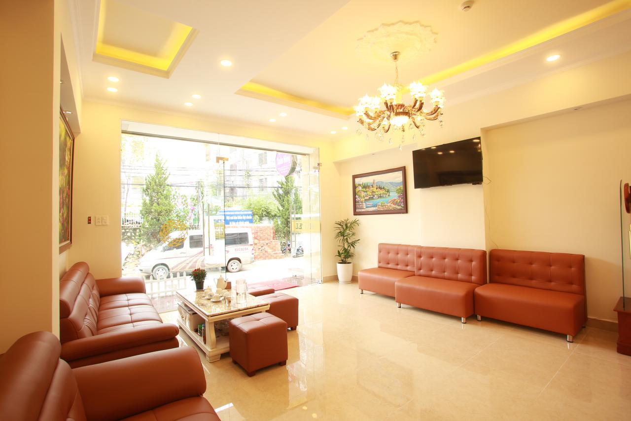 Dalat Venus Hotel Buitenkant foto